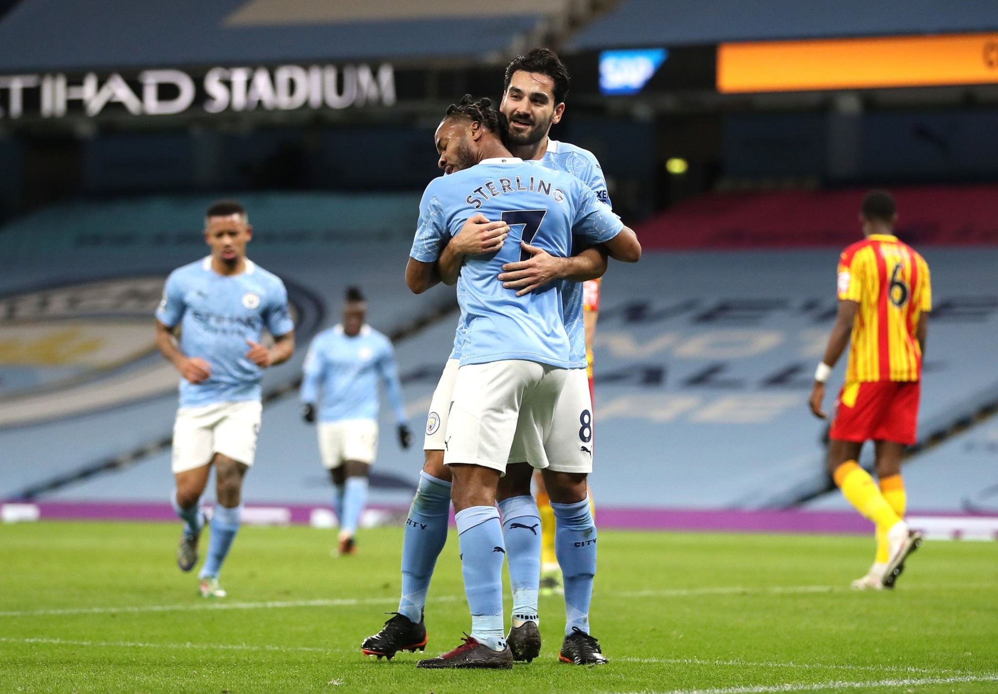 令人期待的 令人期待的